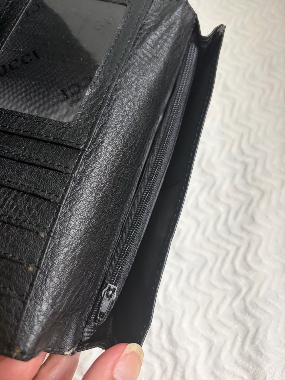 Beige and Black Supreme Continental Wallet - Signature Monogram - Picture 3 of 4